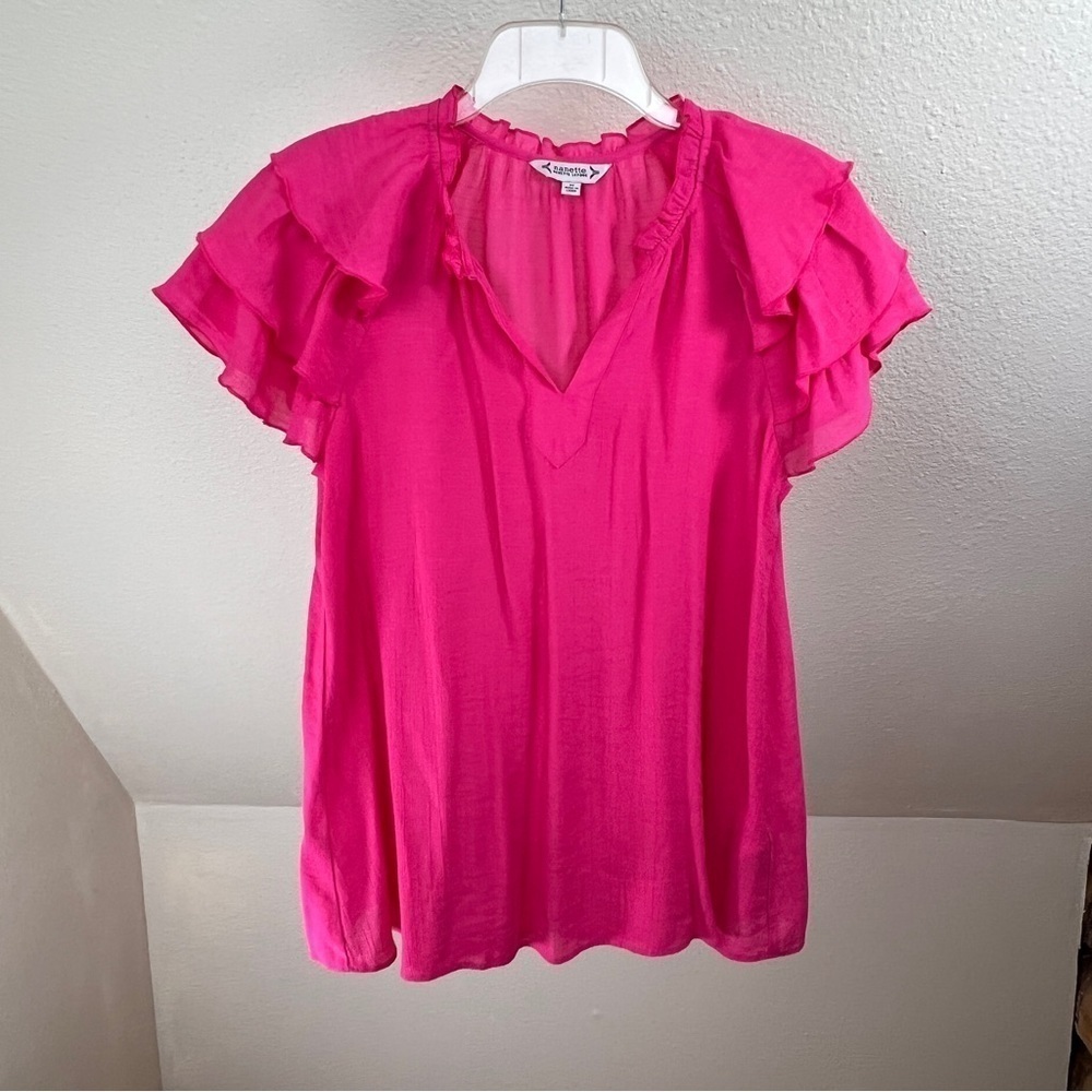 NANETTE by NANETTE LAPORE Melon Pink flutter sleeve V-Neck top w/ruffle neckline